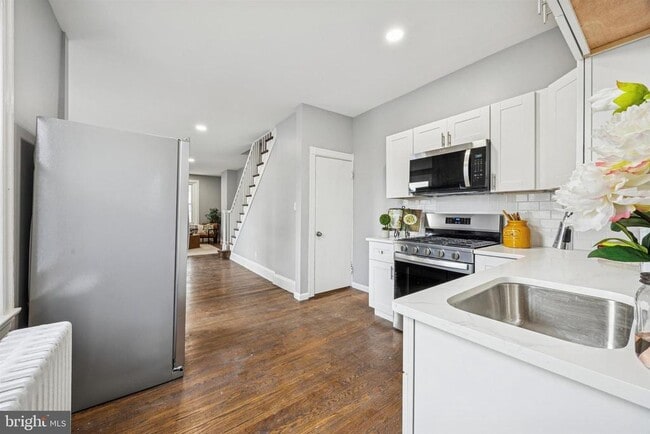 Building Photo - 105 Nyack Ave