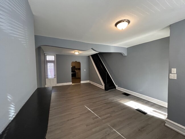 Building Photo - 2519 W Gordon St