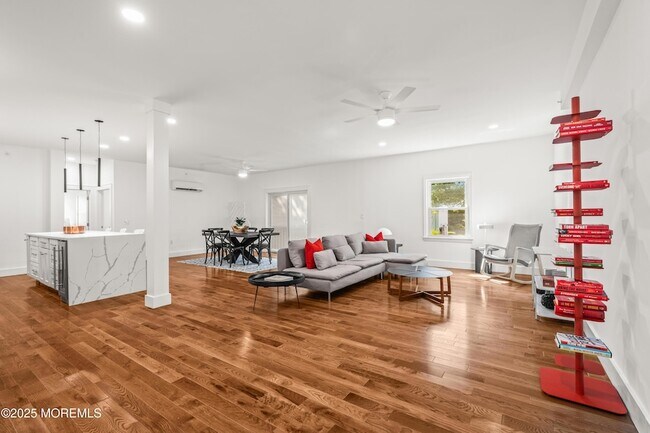 Primary Photo - 73 3rd Ave