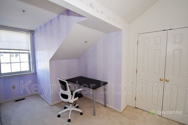 Building Photo - 109 Meadow View Ln