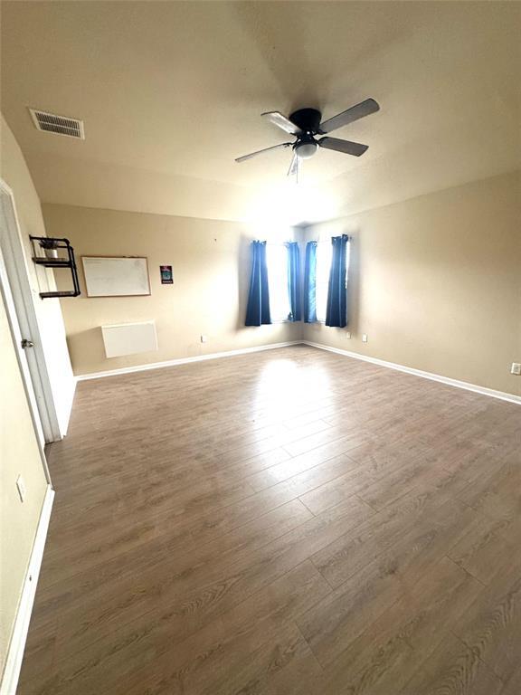 Building Photo - 1610 Windridge Dr