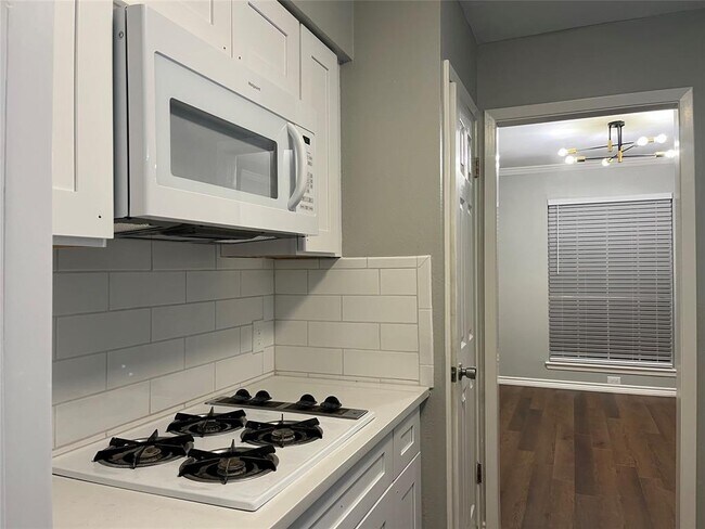 Building Photo - 1619 Cripple Creek Dr