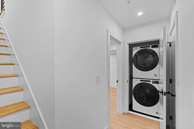 Building Photo - 4225 Powelton Ave