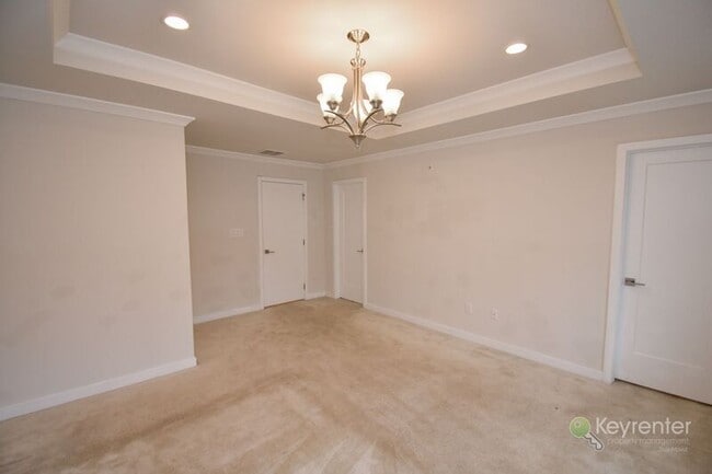Building Photo - 32 Jessop Ln