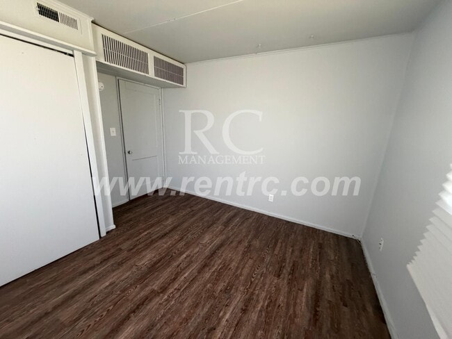 Building Photo - 516 Shadowlawn-
