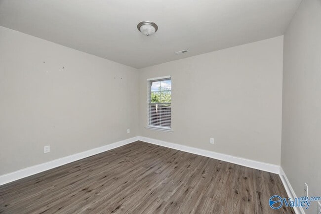 Building Photo - 130 Tybee Dr