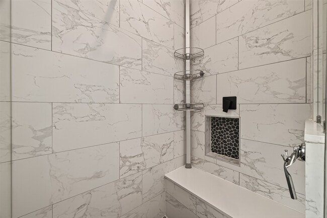 Building Photo - 7707 Johanna Pk Dr