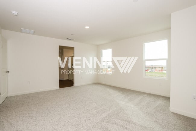 Building Photo - 1172 Bengal Lp