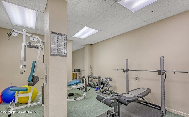 Building Photo - 1345 N Hwy A1A