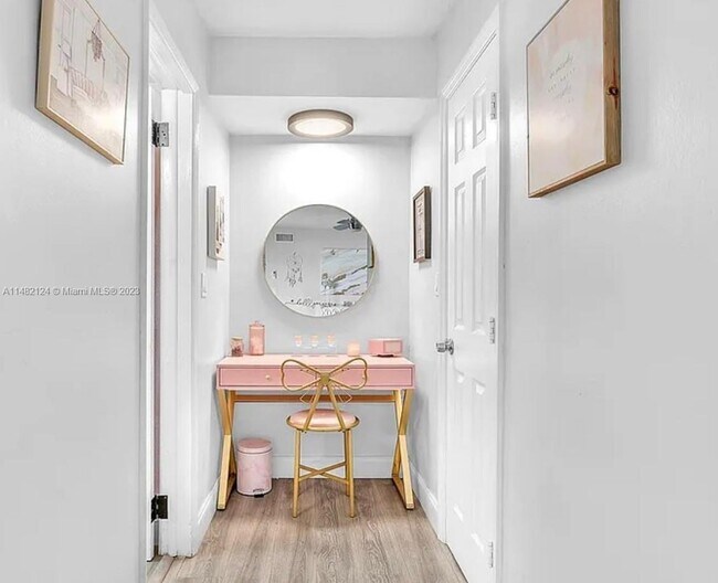 Building Photo - 4709 Washington St