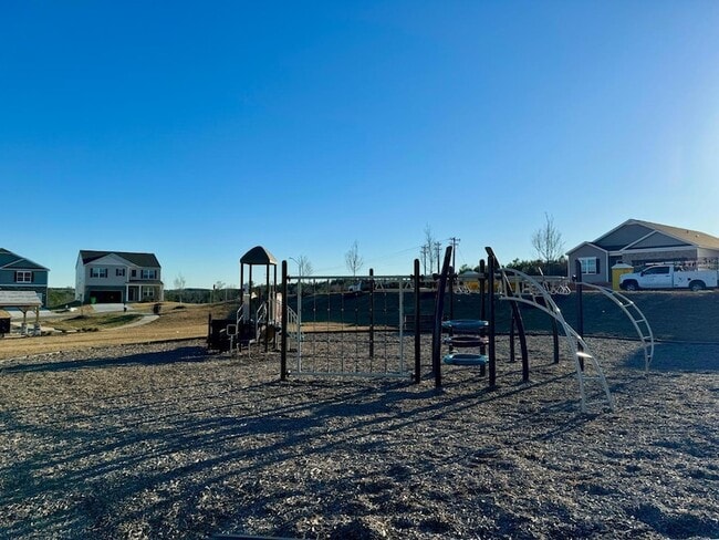 Building Photo - 149 Tributary Wy