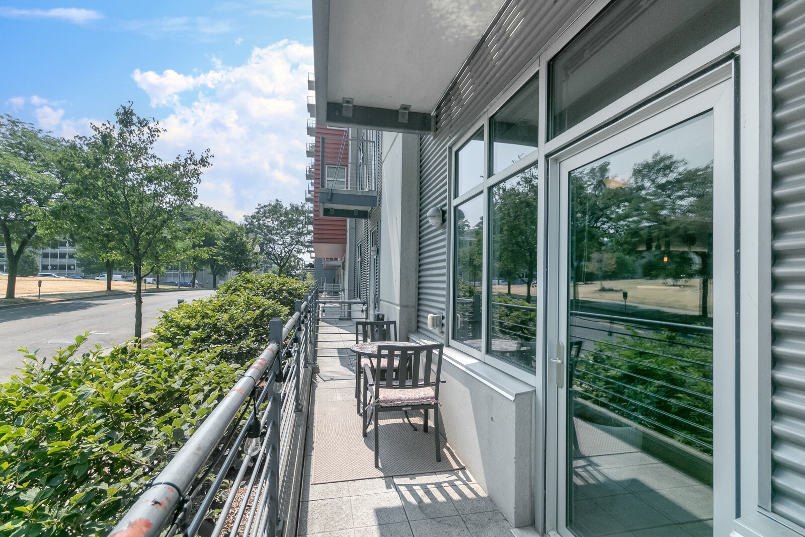 Building Photo - 309 W Washington Ave
