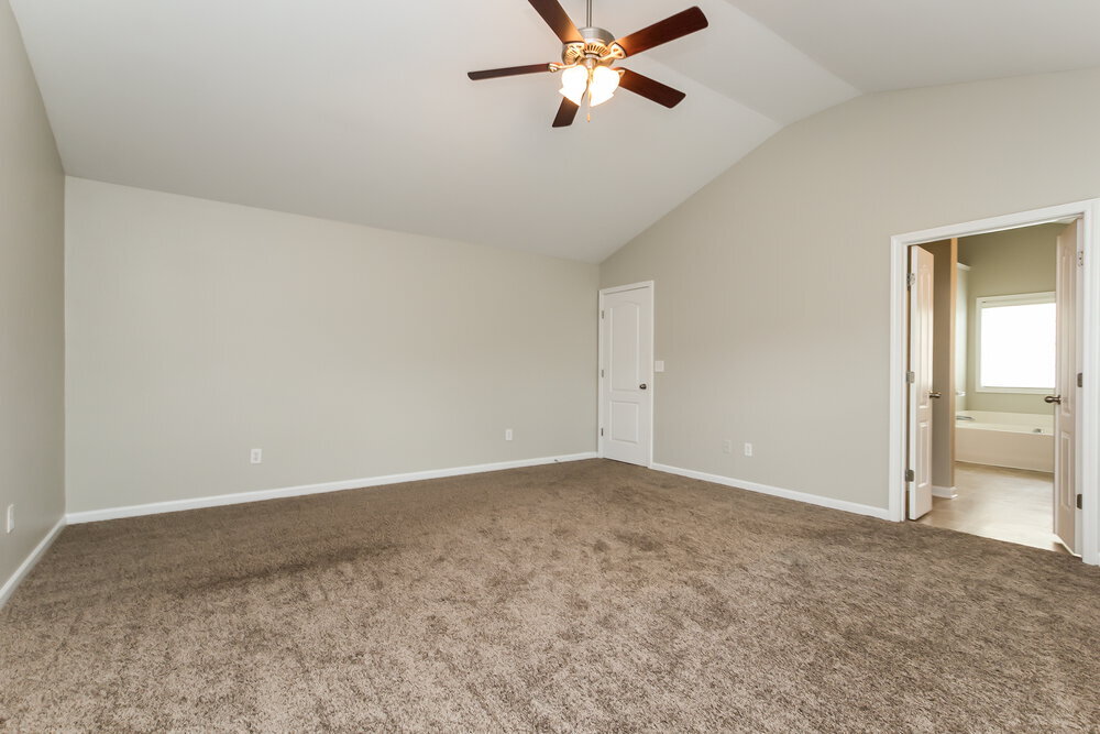 Building Photo - 7063 Grand Hickory Dr