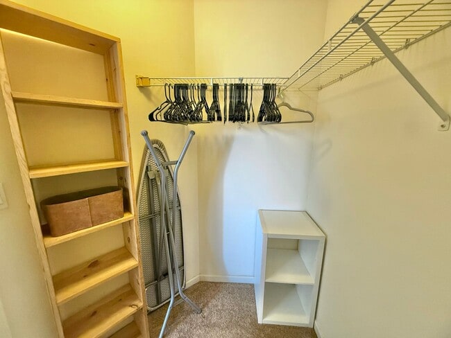 Building Photo - Partially Furnished 3 Bedroom / 2.5 Bathroom Townhome for Rent in Iliahi at Kehalani!