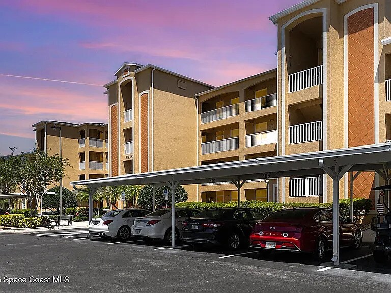 Building Photo - 6838 Toland Dr