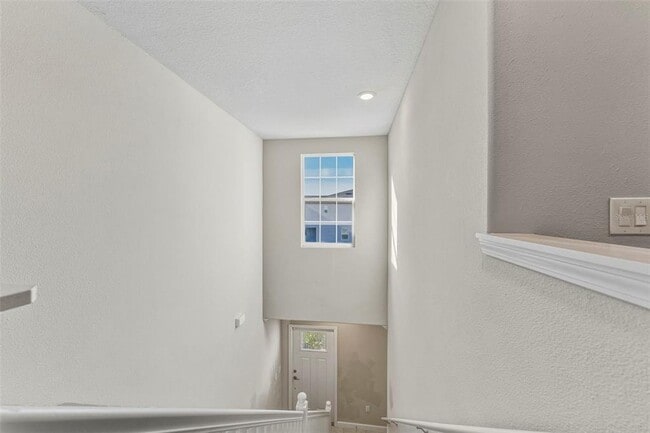 Building Photo - 2271 Cerulean Sky Dr