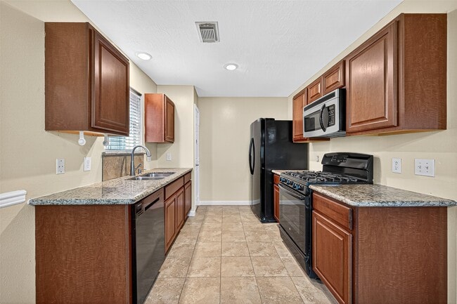 Building Photo - 3714 Bent Springs Ln