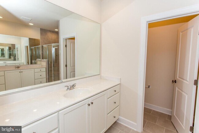 Building Photo - 23187 Hampton Oak Ter