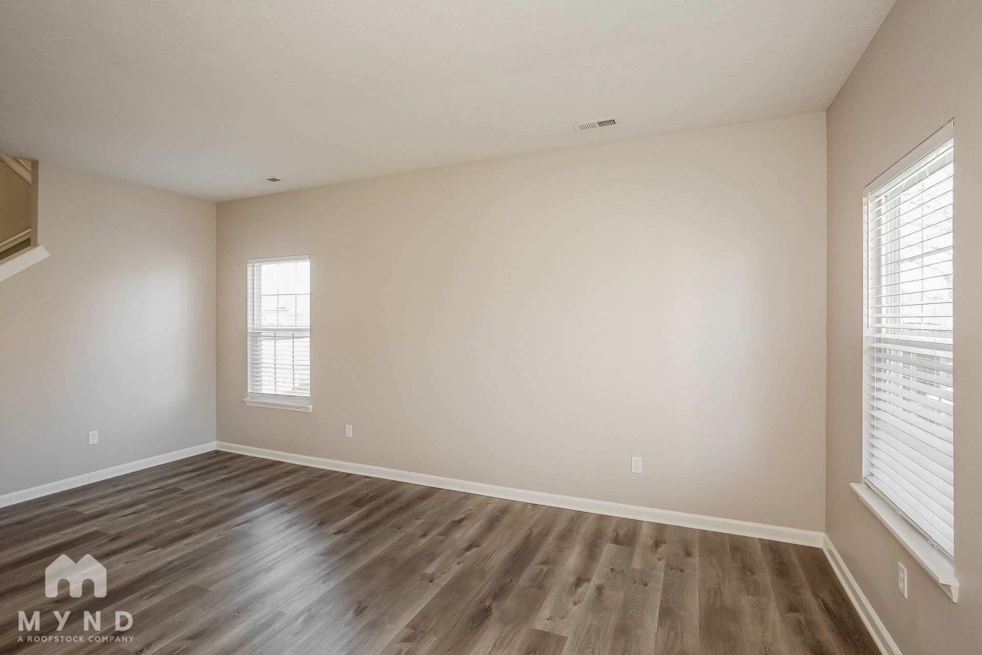 Building Photo - 115 Thistle Wood Dr