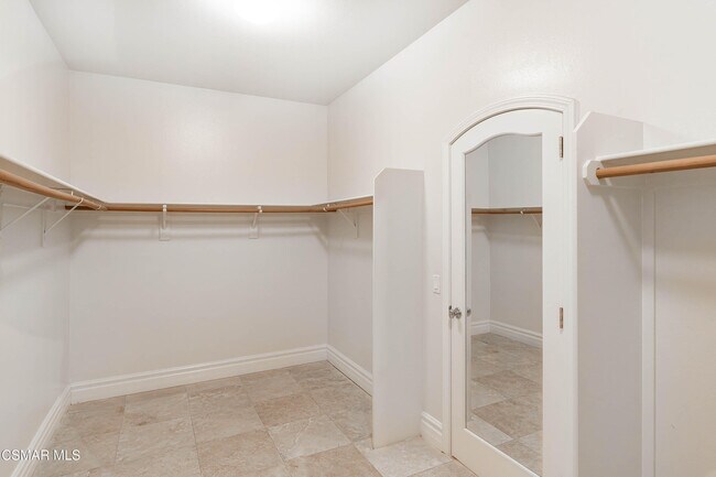 Building Photo - 5197 Via Jacinto