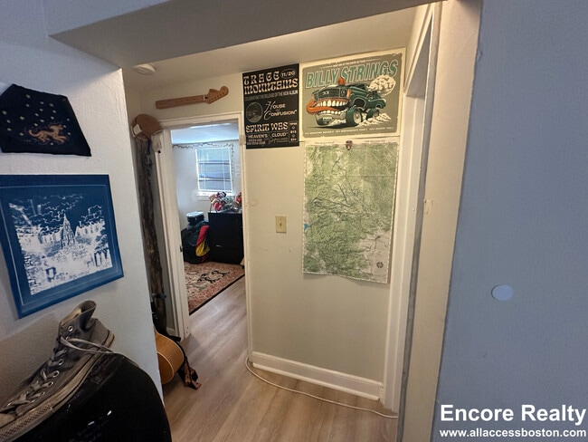 Building Photo - 69 Chiswick Rd