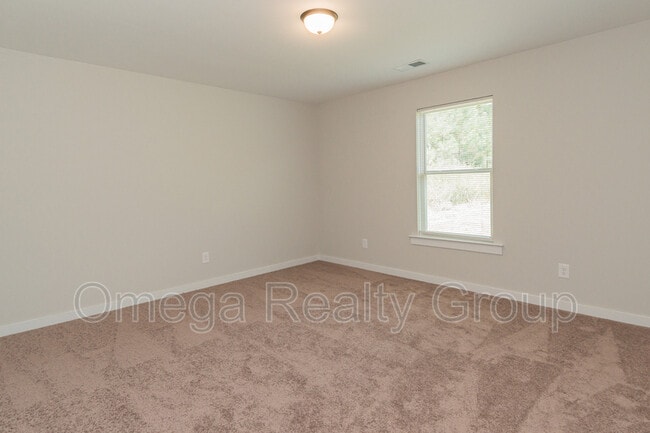 Building Photo - 112 Brookside Way