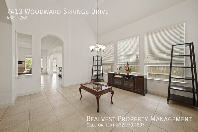 Building Photo - 7413 Woodward Springs Dr