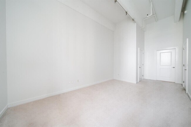 Building Photo - 1500 Hudson St