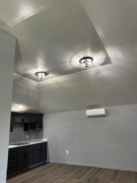 Building Photo - 4049 Lucille St