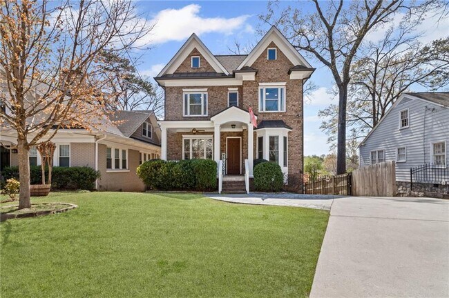 Primary Photo - 255 Lindbergh Drive NE