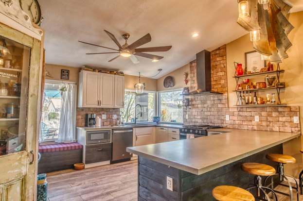 Building Photo - 68535 Perlita Rd