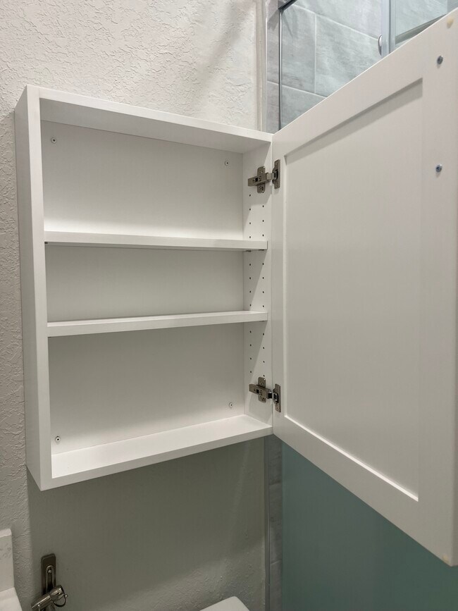 Building Photo - 19950 SW 132nd Ct