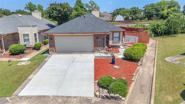 Building Photo - 2135 Rose Cliff Ln