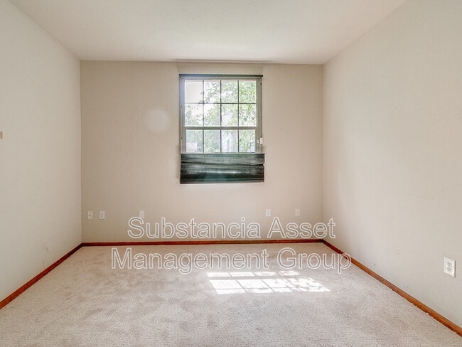 Building Photo - 2618 NW 50th St