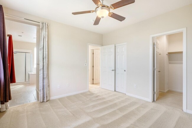 Building Photo - 307 Bautista Pl