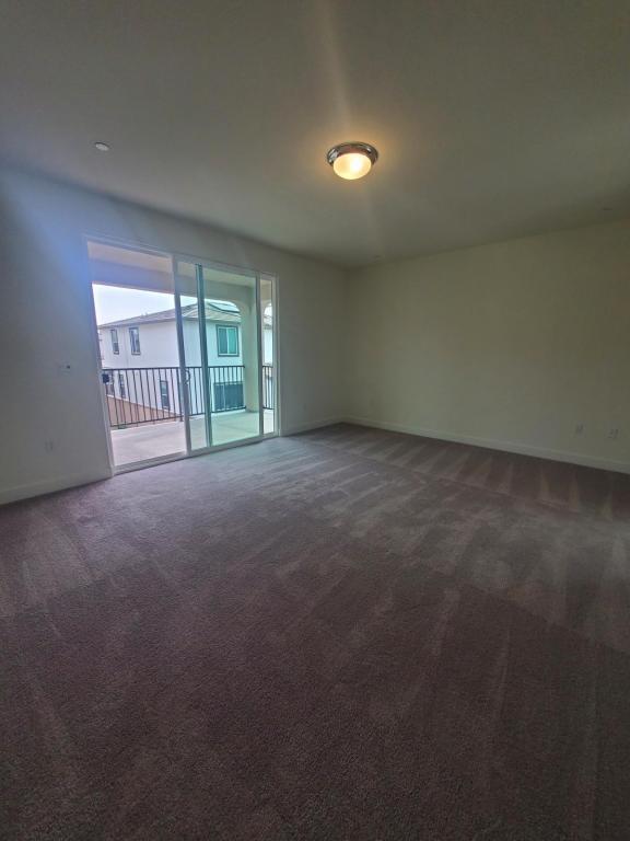 Building Photo - 5948 Rosalee St