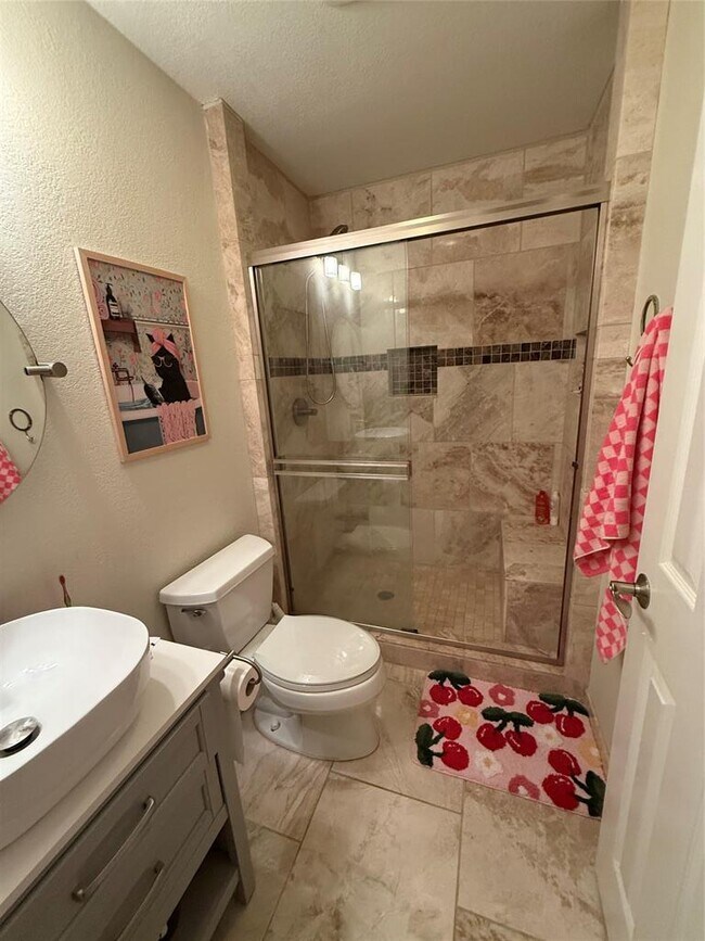 Building Photo - 11424 Lafitte Ln