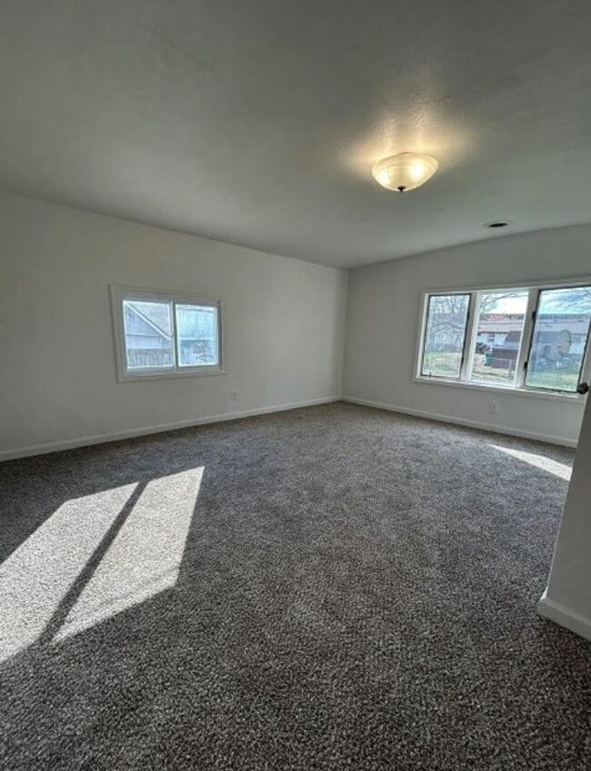 Building Photo - For Lease