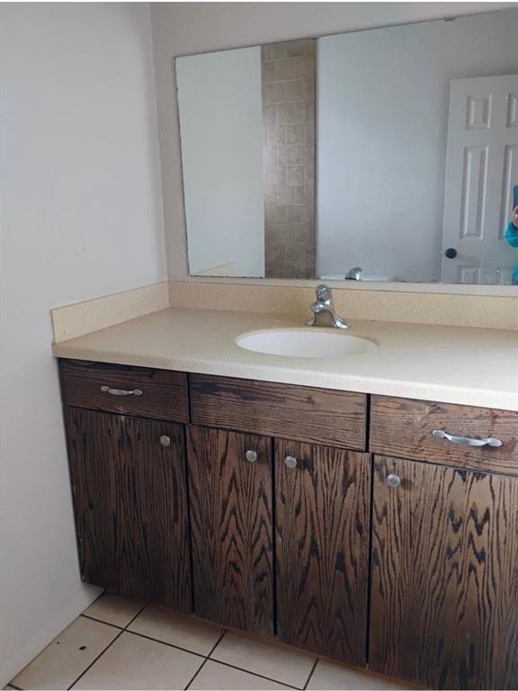 Building Photo - 2216 Dixon Rd