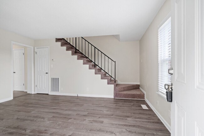 Building Photo - 1671 Baltimore Dr