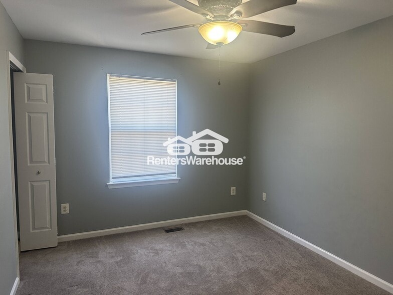Building Photo - 5613 Harvey Ct