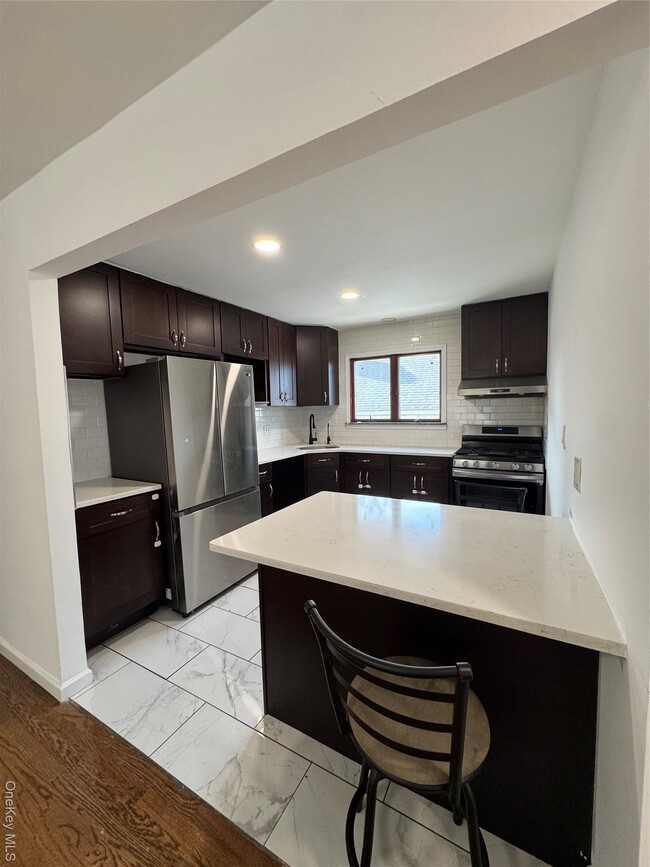 Building Photo - 15 Belmont Blvd