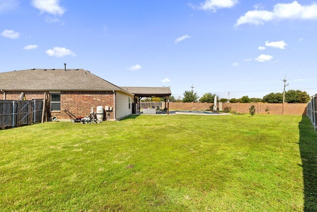 Building Photo - 1312 Cedar Hollow Dr