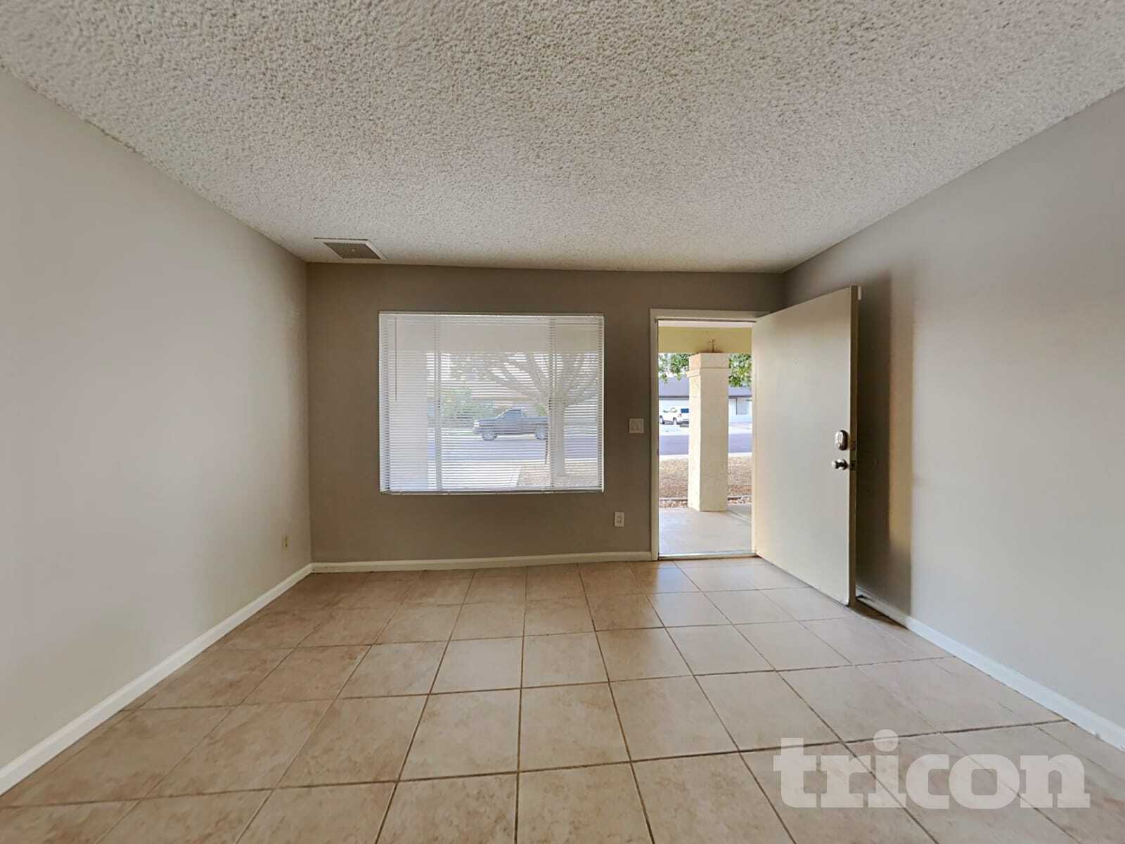 Building Photo - 6431 W Hatcher Rd