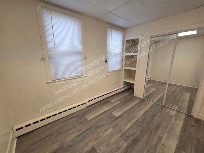 Building Photo - 1022 Ridge St