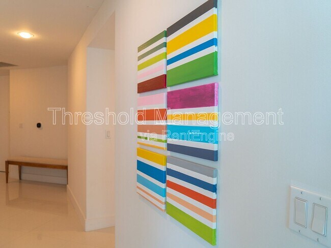 Building Photo - 500 Brickell Ave