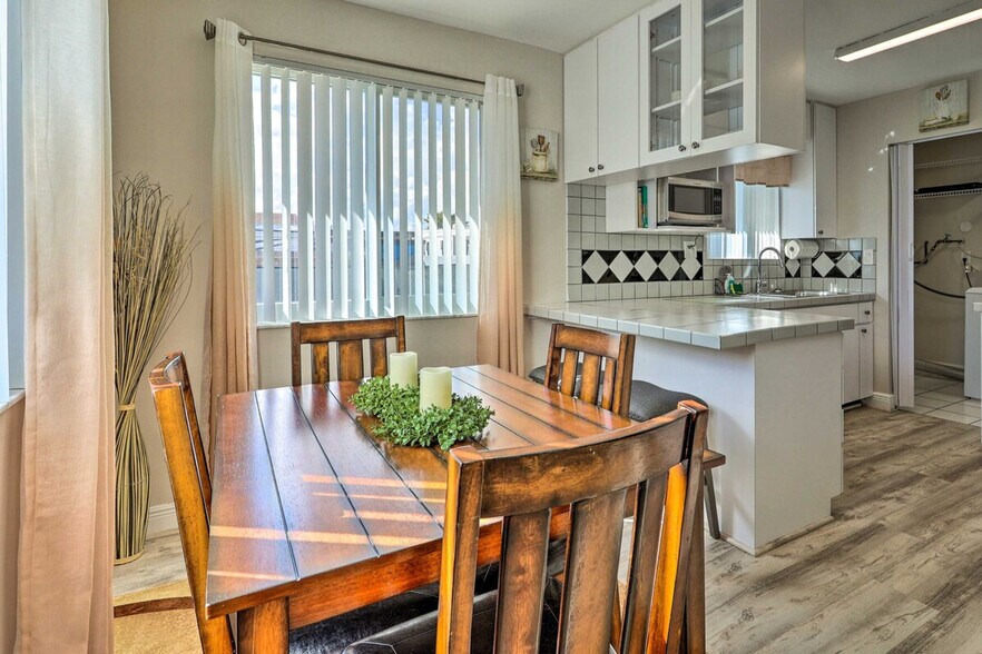 Building Photo - 19662 SW 120th Ave