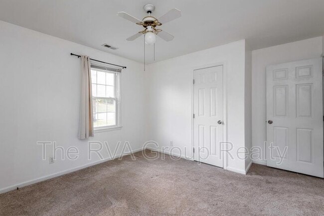 Building Photo - 15711 Gary Ave