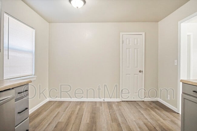 Building Photo - 6703 NW 25th St