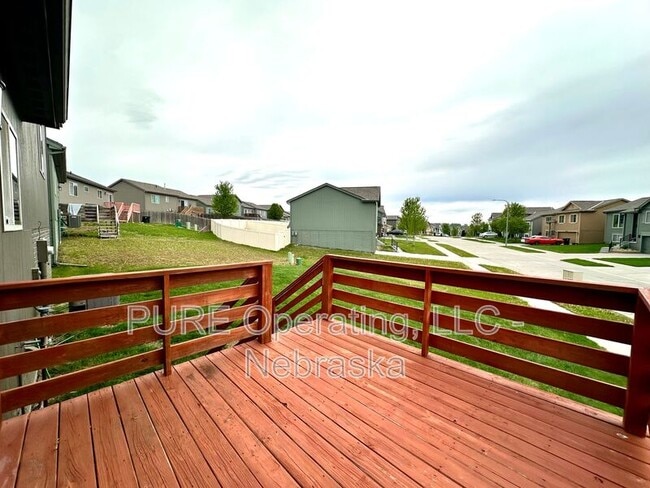 Building Photo - 7605 N 92nd Ave